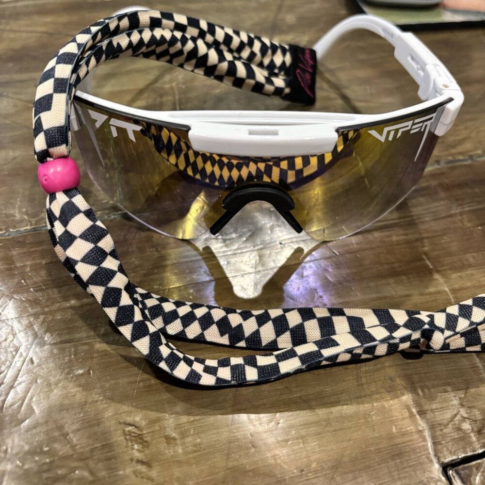 Pit Viper The Original 2.0 White Frame Shield Sunglasses – Checkered Strap Inclu